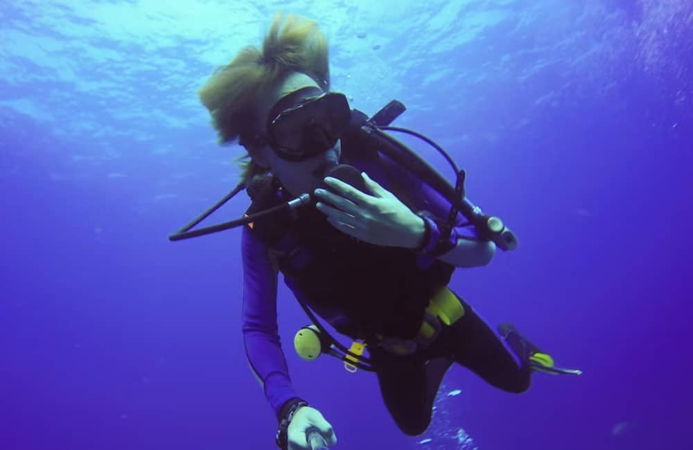 Tips and Strategies to Overcome Fear and Anxiety and Experience the Thrill of Scuba Diving