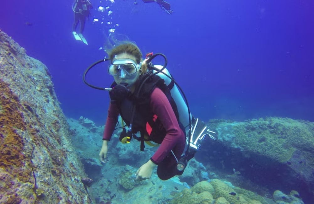 Understanding Seasonal Changes in Scuba Diving